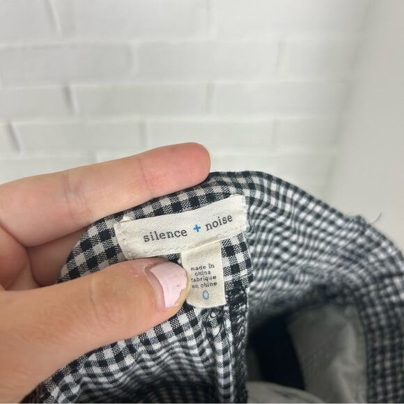 Silence & Noise Urban Outfitters Black White Gingham Plaid Pants Size 0 - Picture 3 of 11